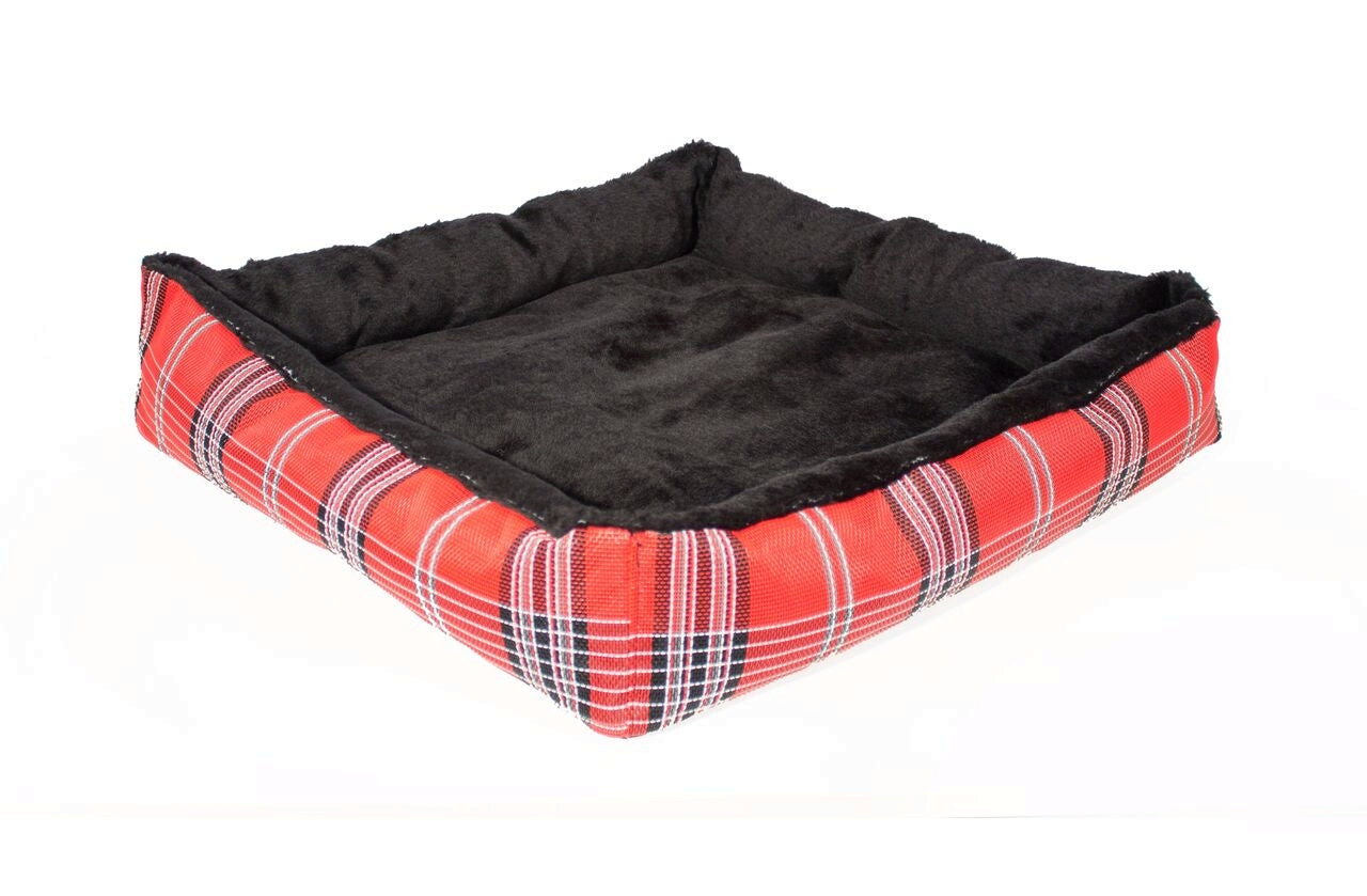 Kensington Reversible Deluxe Dog Bed